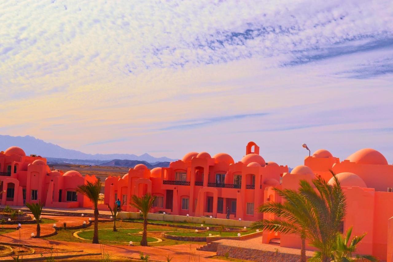 Hostmark Zabargad Beach Resort Abu Ghusun Ngoại thất bức ảnh