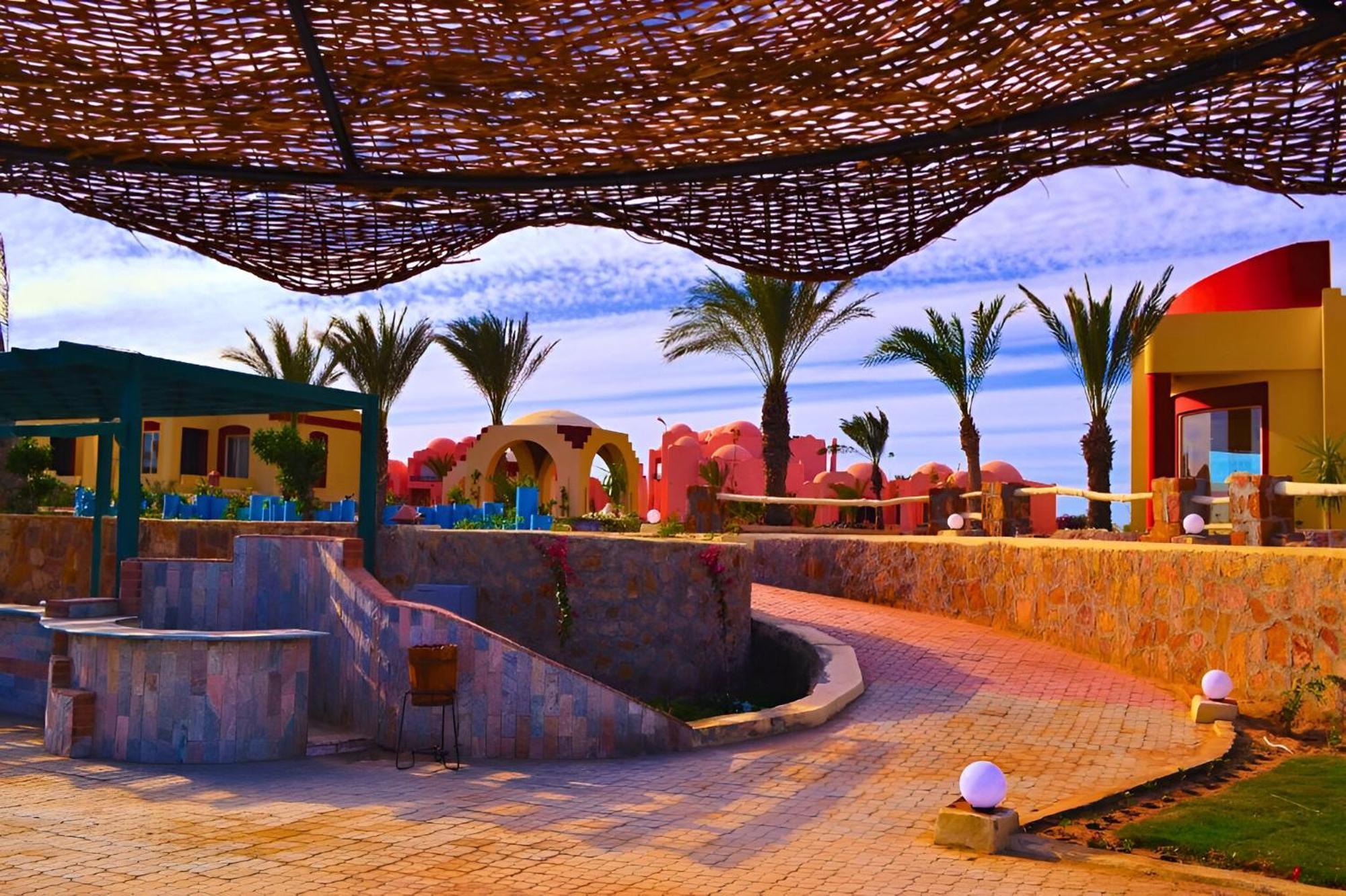 Hostmark Zabargad Beach Resort Abu Ghusun Ngoại thất bức ảnh
